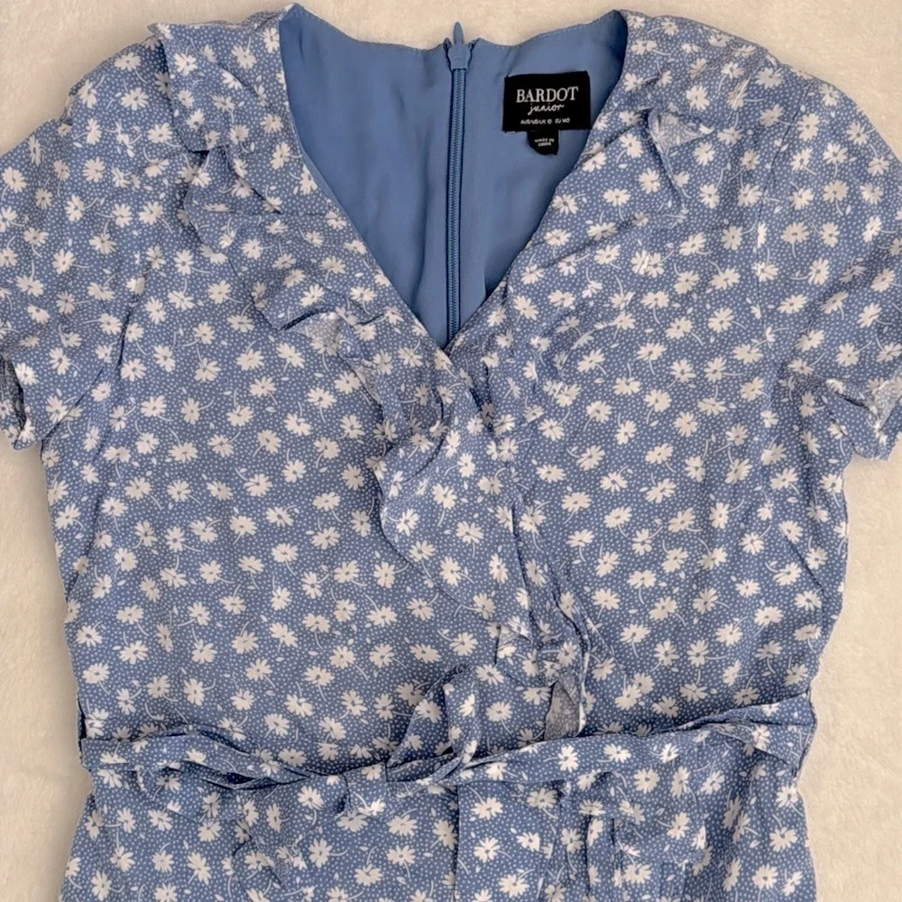 Bardot Junior | Ditsy Floral Print Ruffle Faux Wrap Mini Dress Blue/White (10) - Picture 4 of 16